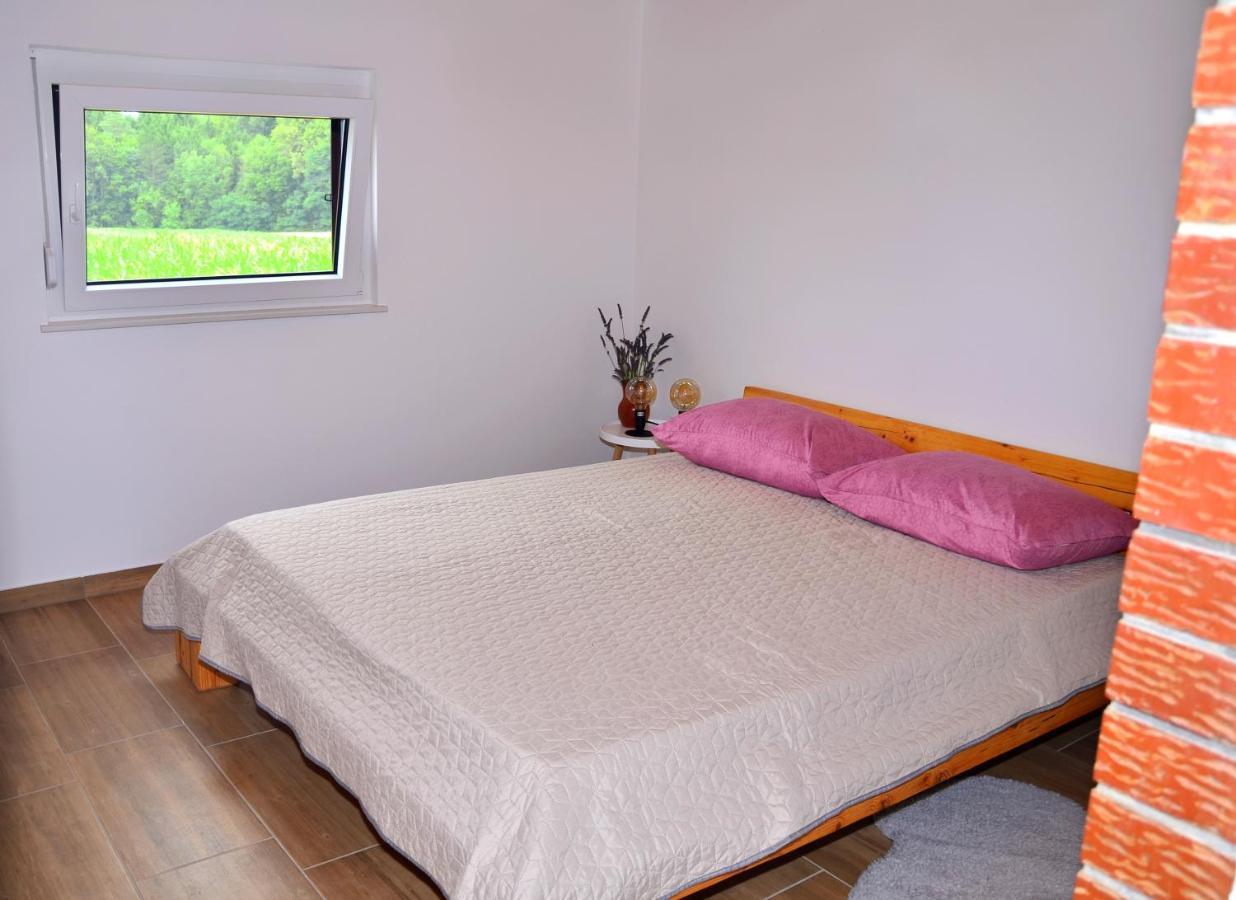 Apartma Kapelski Fant Sveti Jurij ob Scavnici Exterior photo